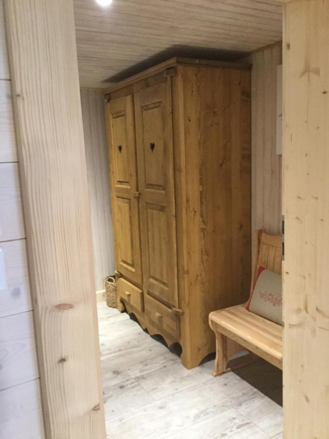 Le Haut-du-Them La Ferme De La-Haut B&B المظهر الخارجي الصورة