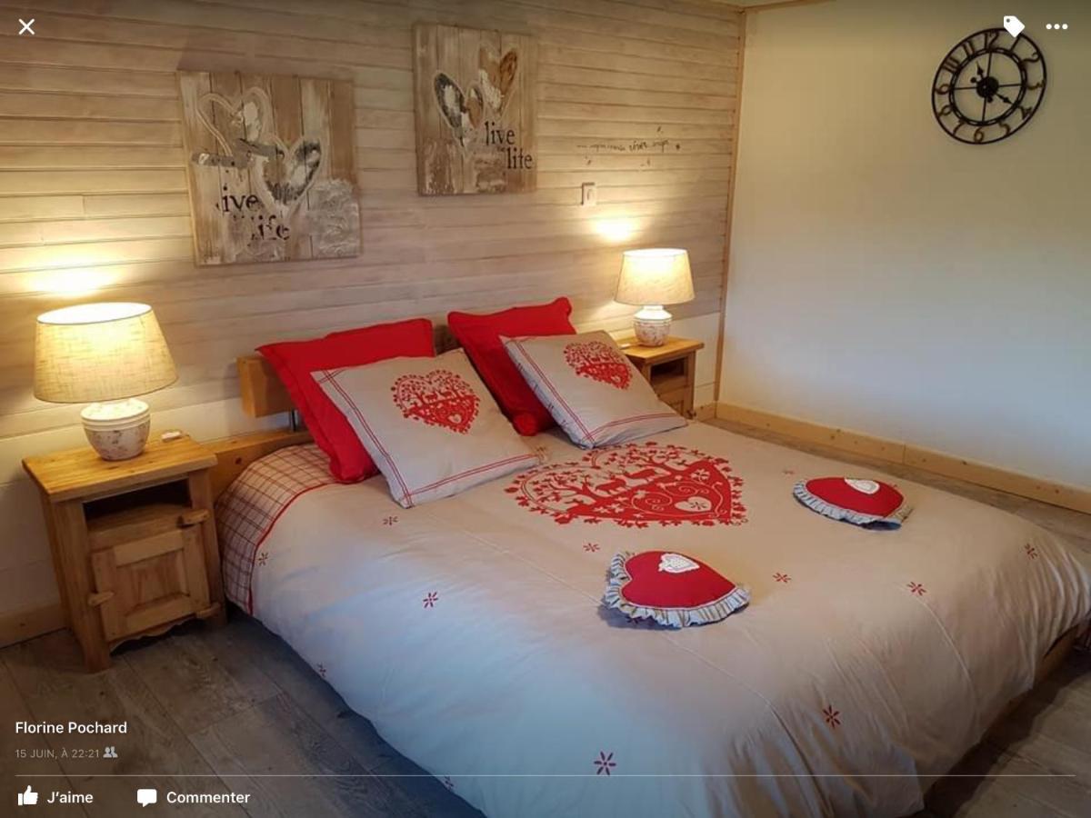 Le Haut-du-Them La Ferme De La-Haut B&B المظهر الخارجي الصورة